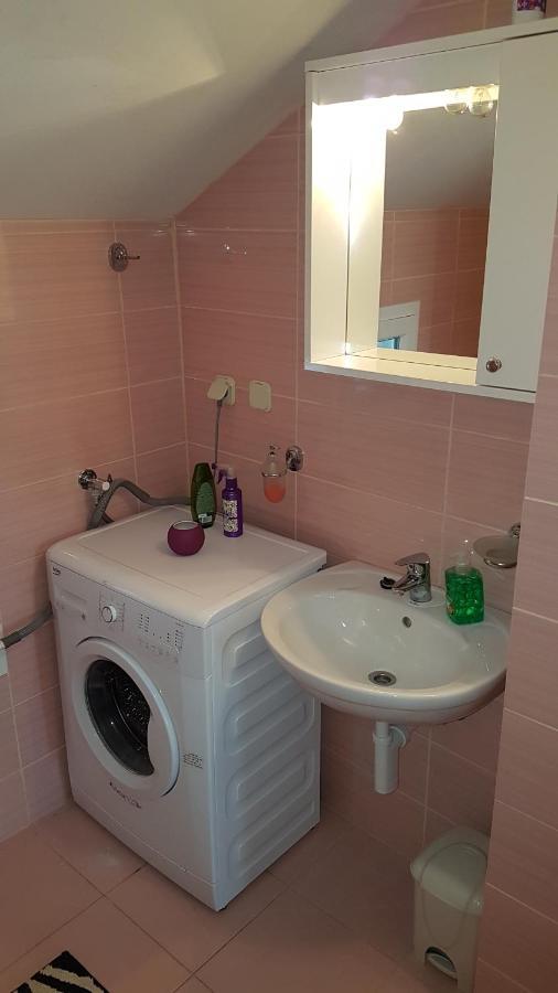 Apartman Vojaline Milna  Εξωτερικό φωτογραφία