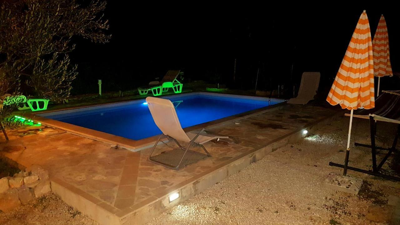 Apartman Vojaline Milna  Εξωτερικό φωτογραφία