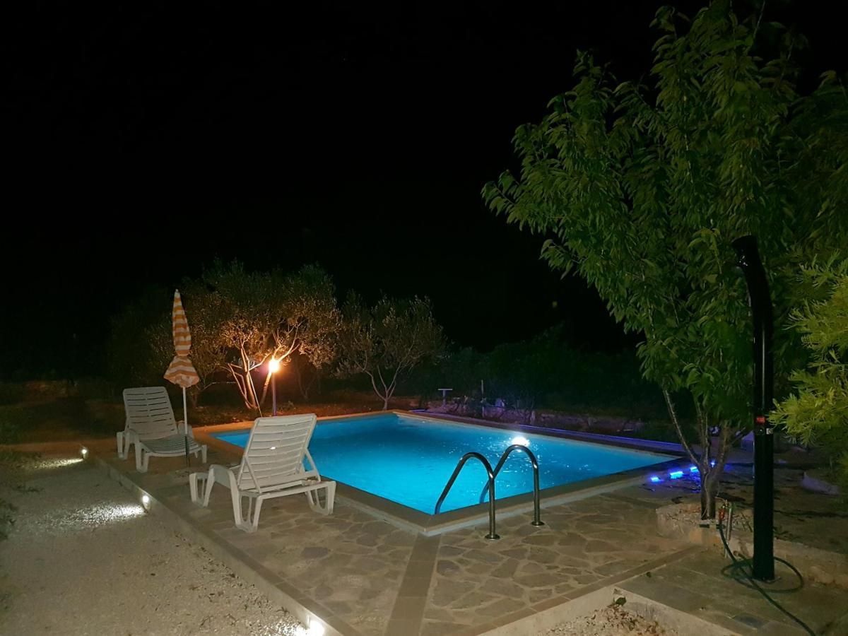Apartman Vojaline Milna  Εξωτερικό φωτογραφία