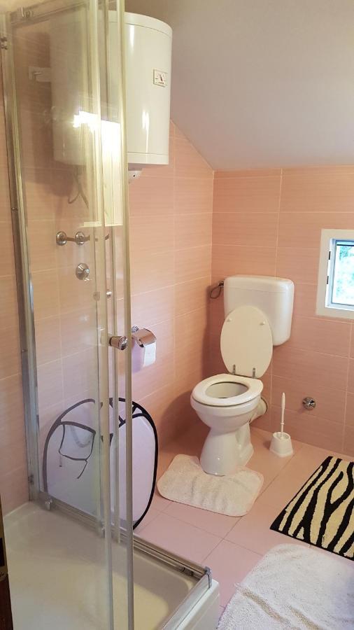 Apartman Vojaline Milna  Εξωτερικό φωτογραφία