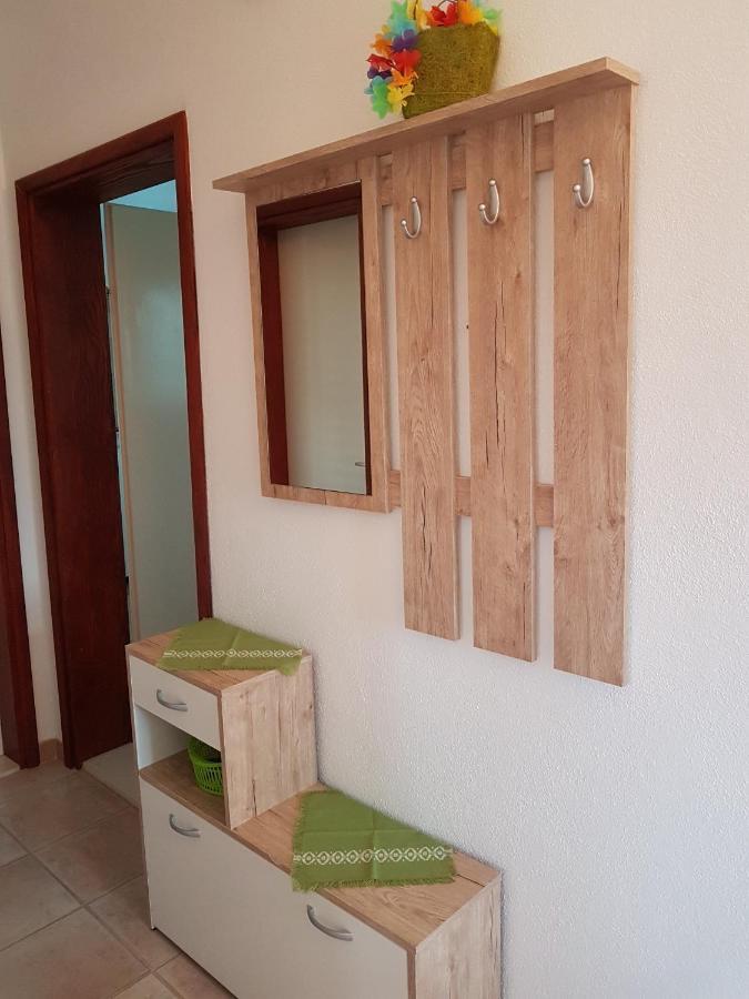 Apartman Vojaline Milna  Εξωτερικό φωτογραφία