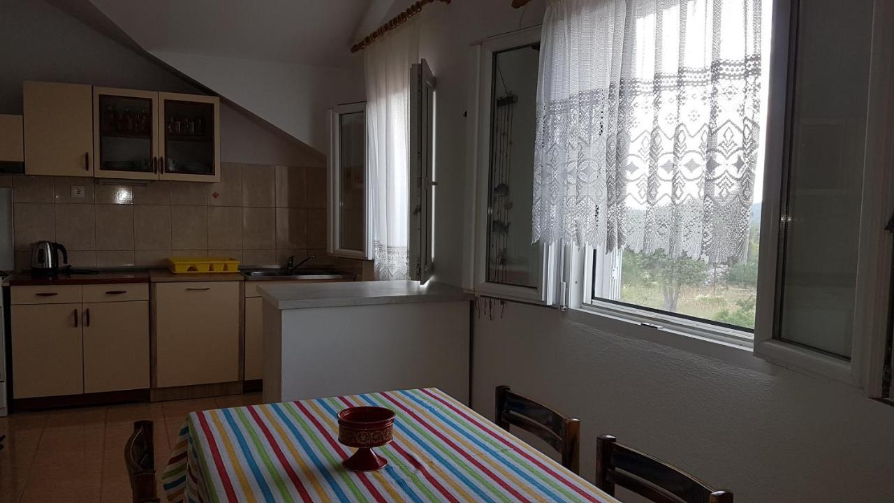 Apartman Vojaline Milna  Εξωτερικό φωτογραφία